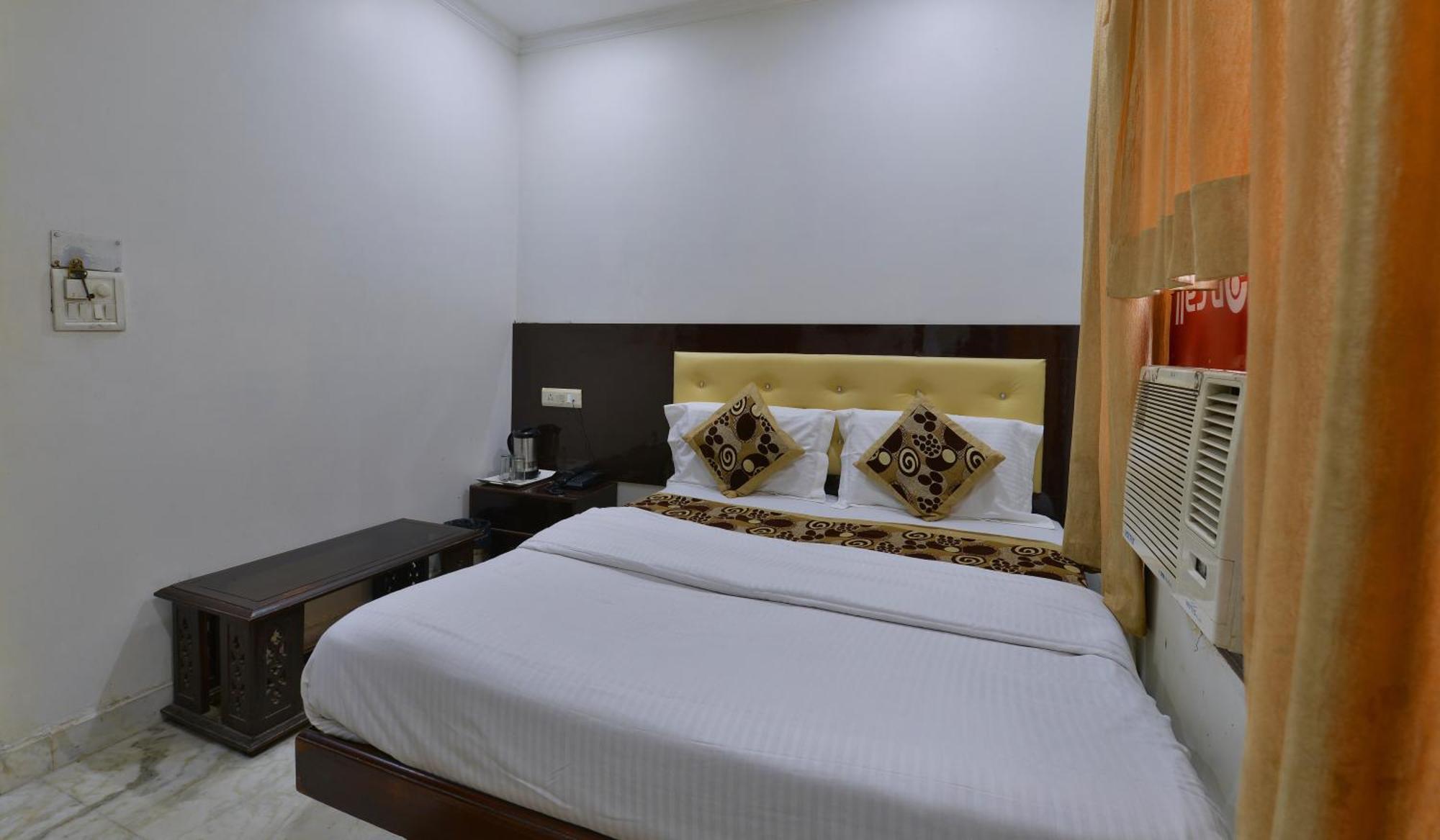 Family Hotel By Pg International Neu-Delhi Exterior foto